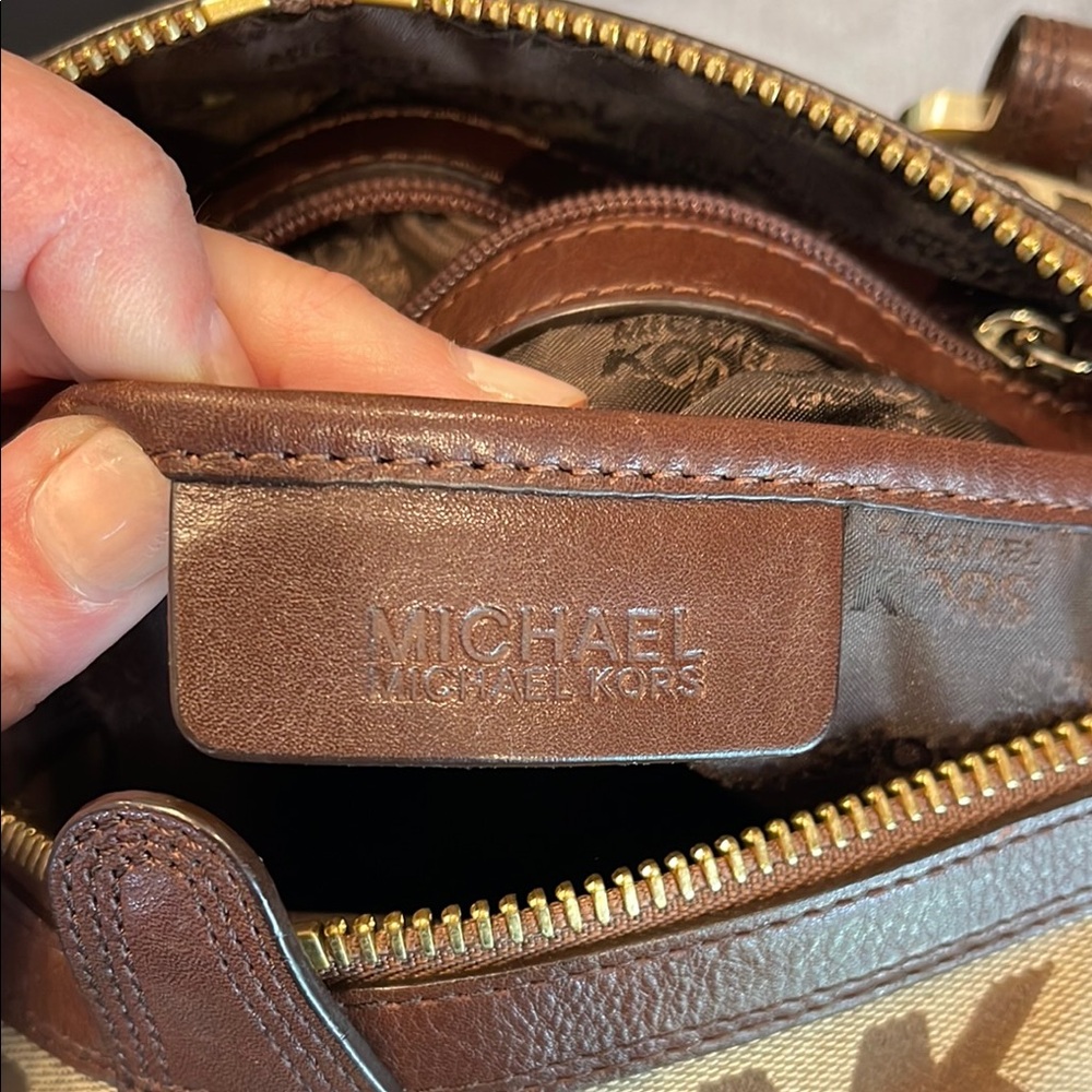 Michael Kors Brown Monogram Bag - Picture 11 of 11